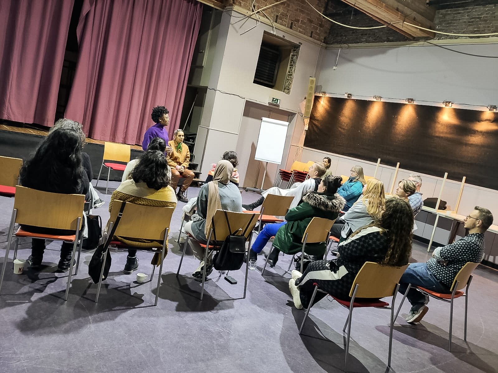 Theatervoorstelling Black Out met Stadsgesprek over racisme en koloniaal verleden